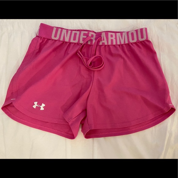 Pink under armour shorts - Picture 1 of 1